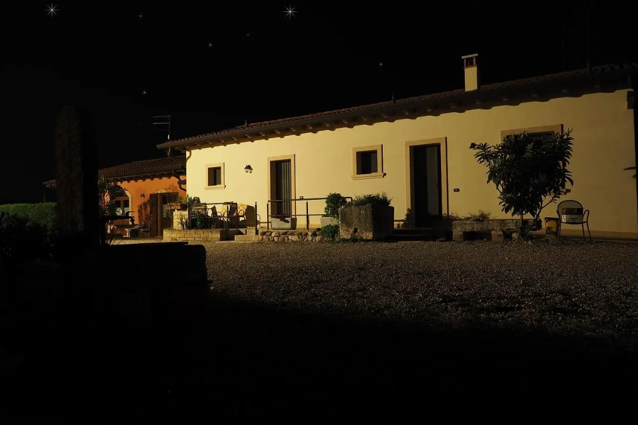 Bauernhof Agriturismo Fior Di Maggio Pescantina Italien